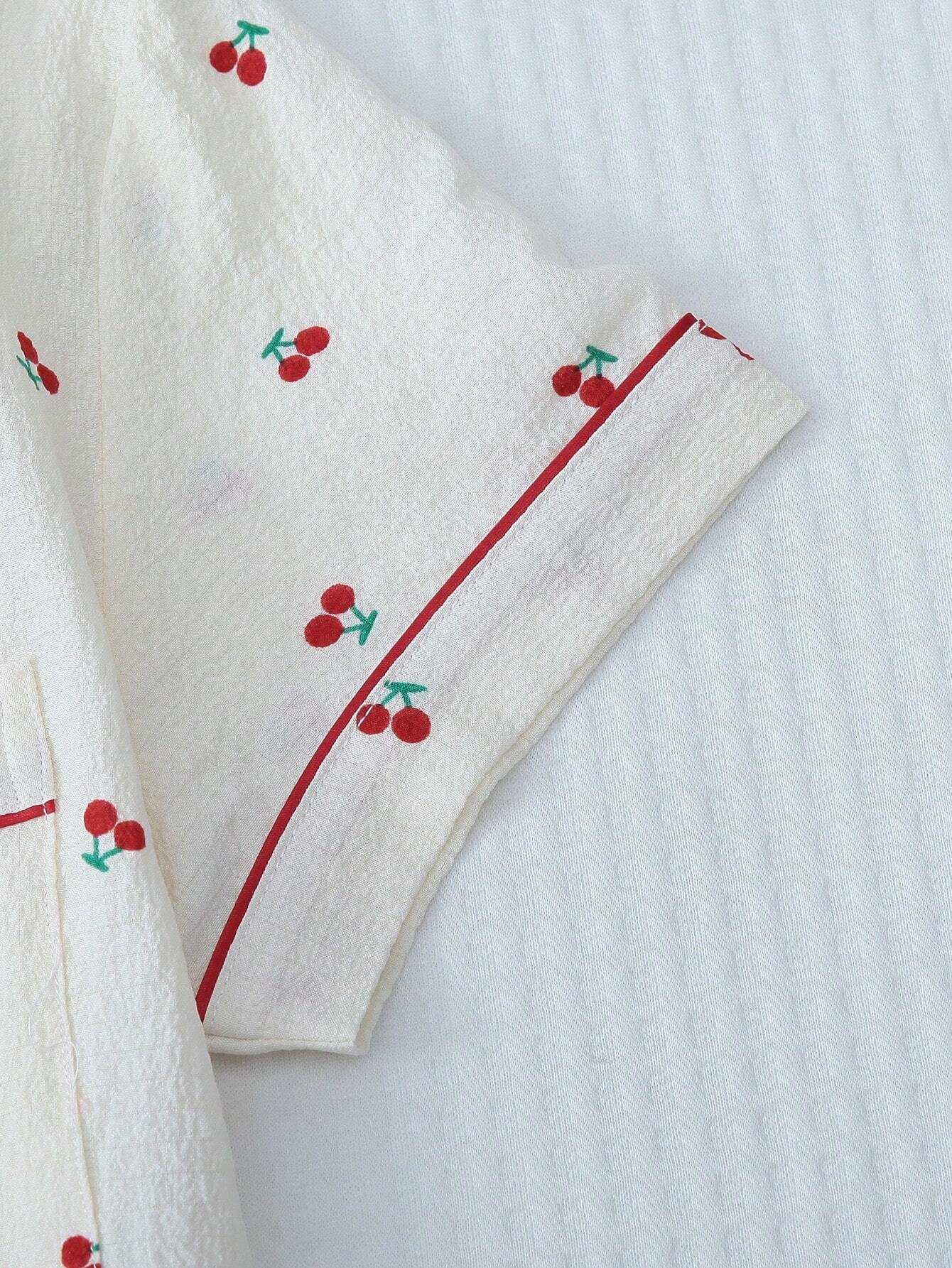 Pijama Feminino Curto Short e Blusa Cerejas