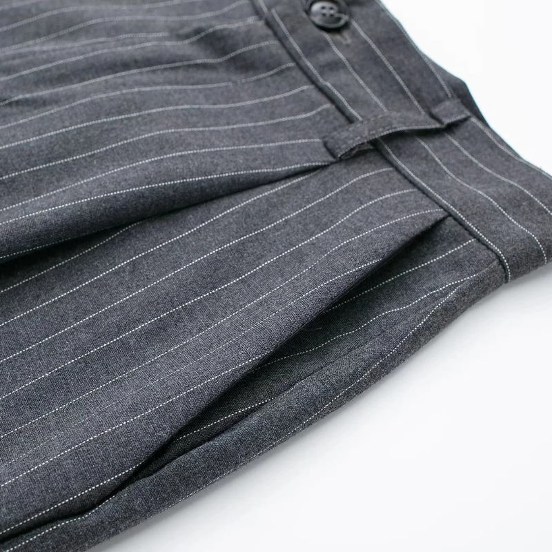 Calça Feminina Risca de Giz