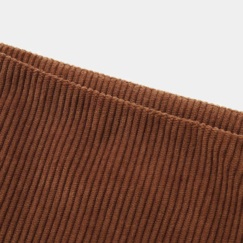 Saia Curta de Veludo com Botões