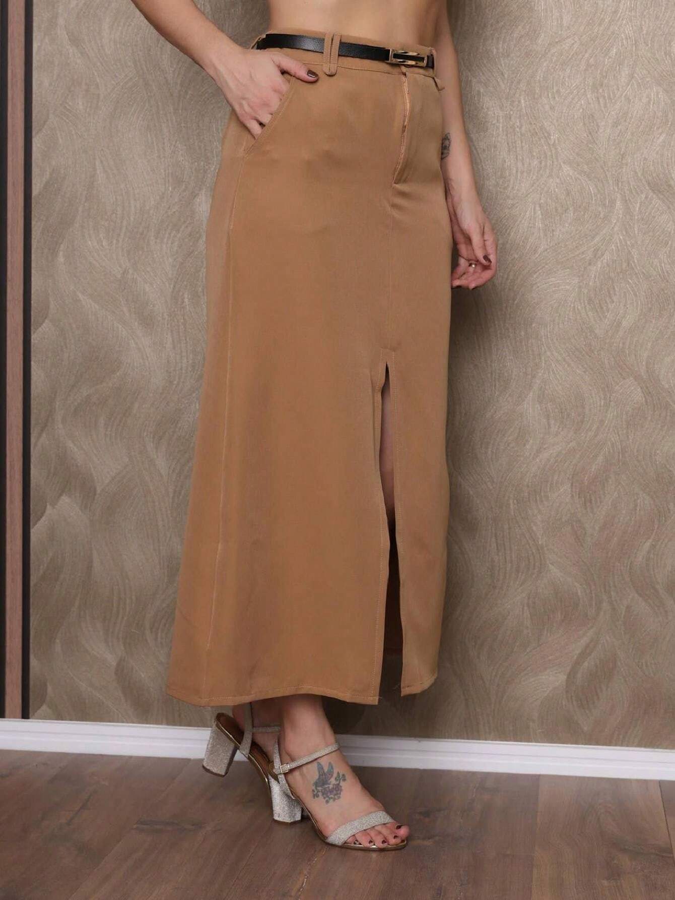 Saia de Alfaitaria Com Fenda na Frente