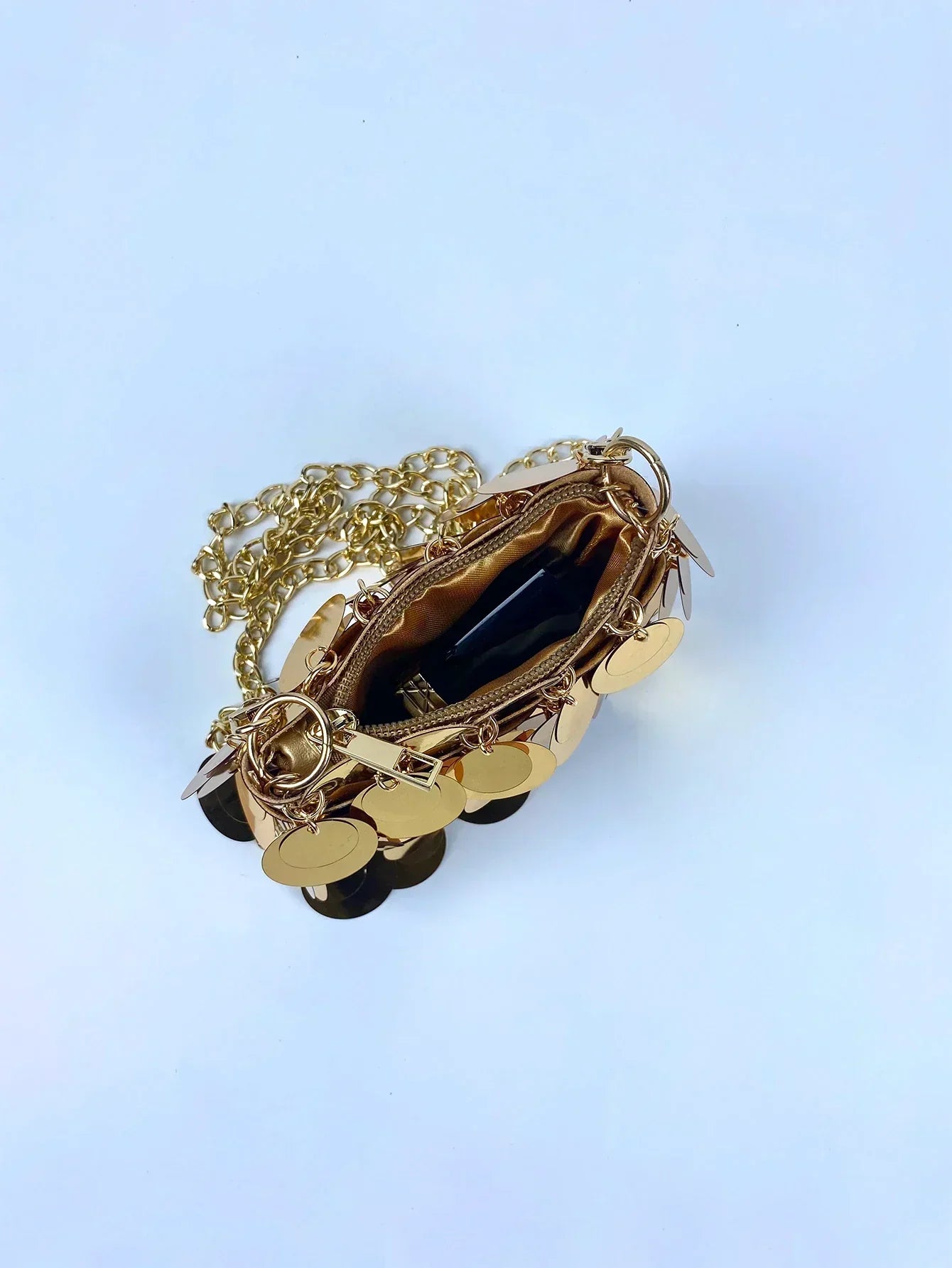 Bolsa Festa Xaviera Feita em Lantejoulas