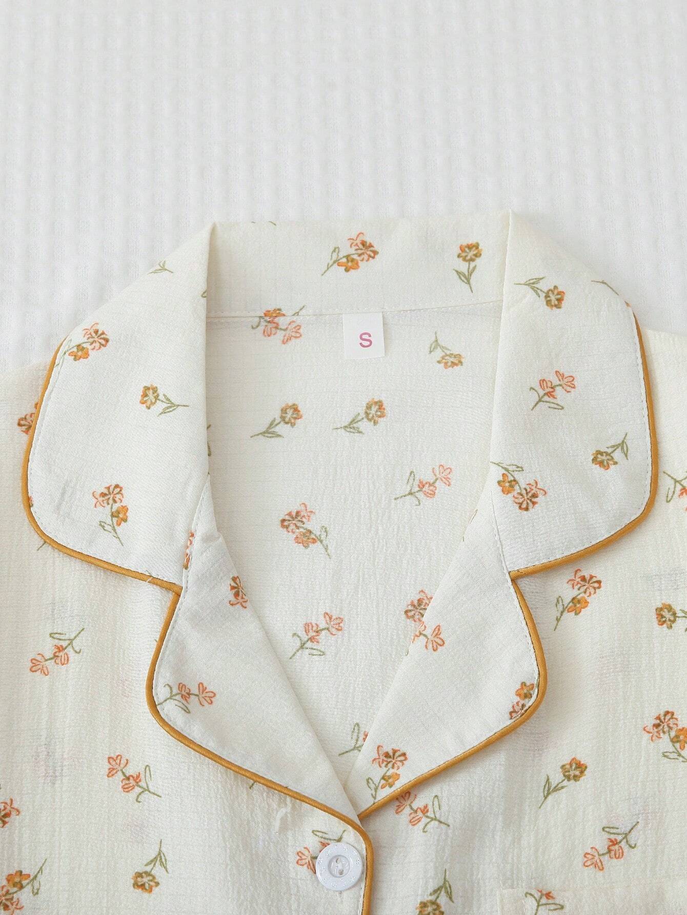 Pijama Feminino Curto Short e Blusa Damasco