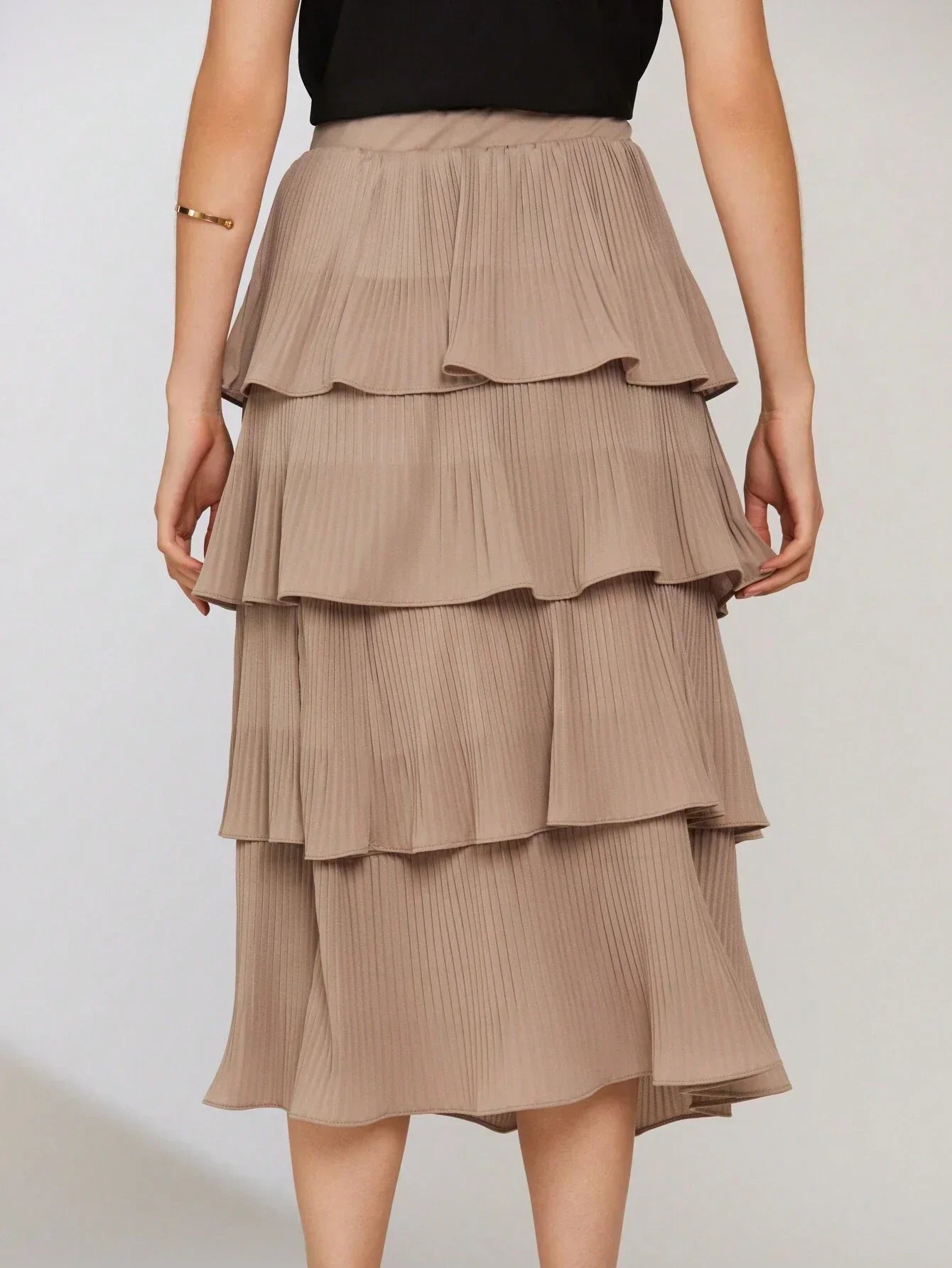 Saia Midi Plissada 4 Camadas Mariana