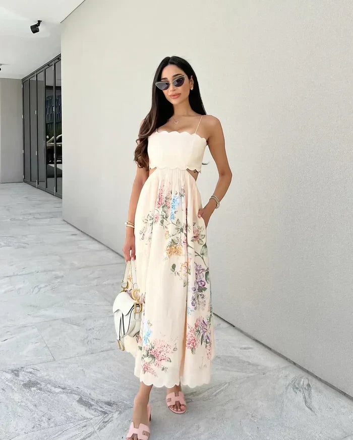 Vestido Feminino de Alças Estampado com Regulagem nas Costas