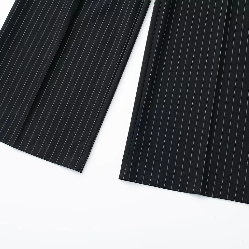 Calça Feminina Risca de Giz