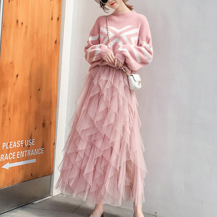 Saia de Tule Midi em Camadas