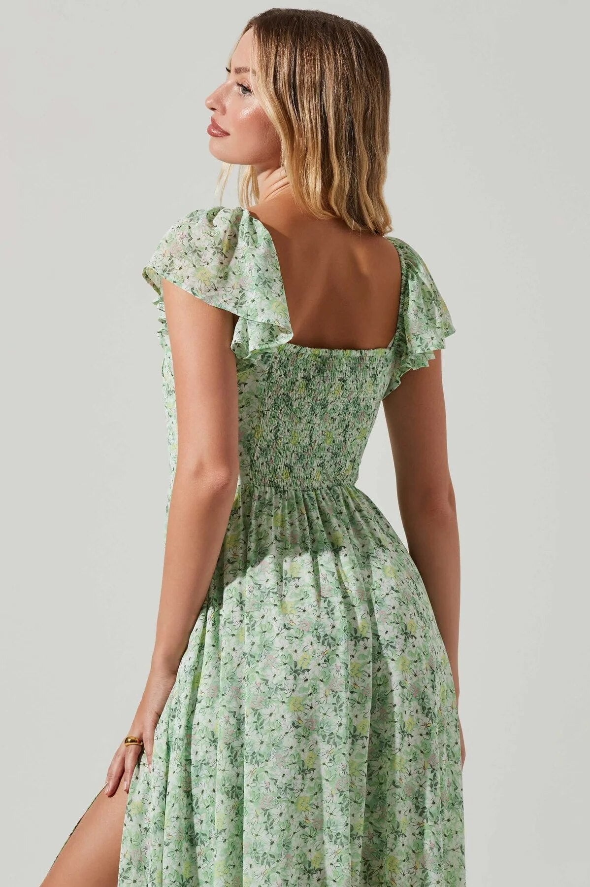 Vestido Midi Linda + Colar Lacy Brinde