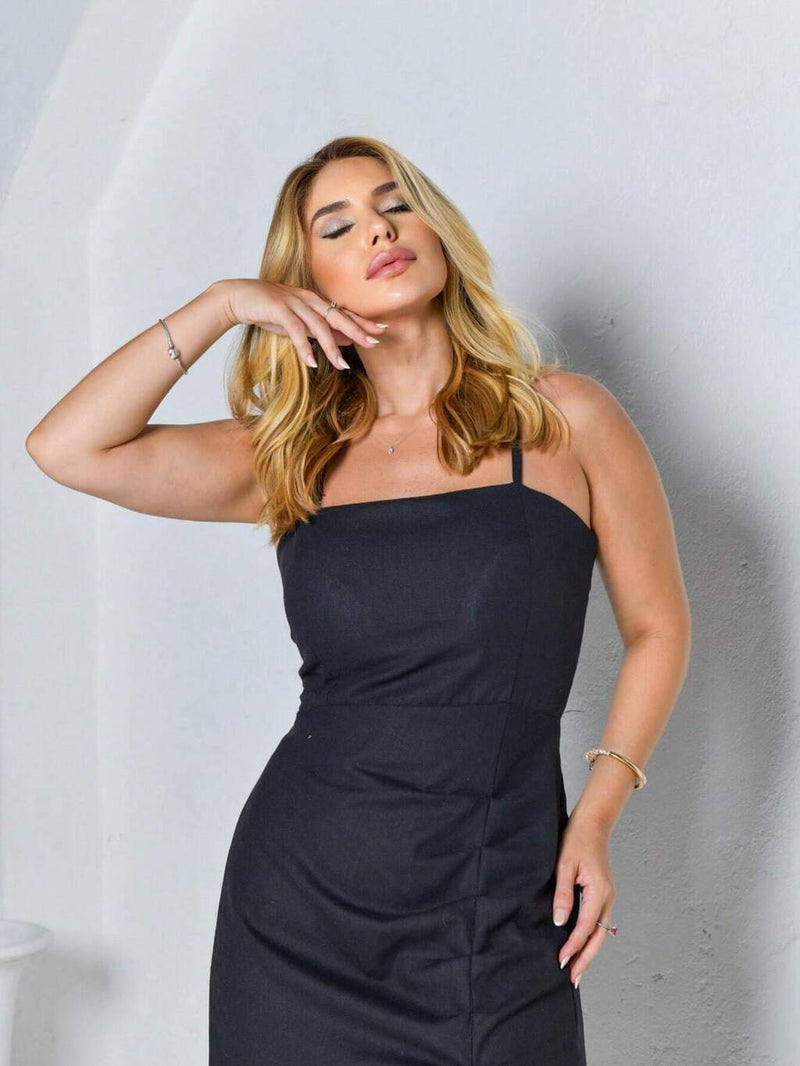 Vestido Longo Com Fenda Sem Manga Bojo Forrado Preto