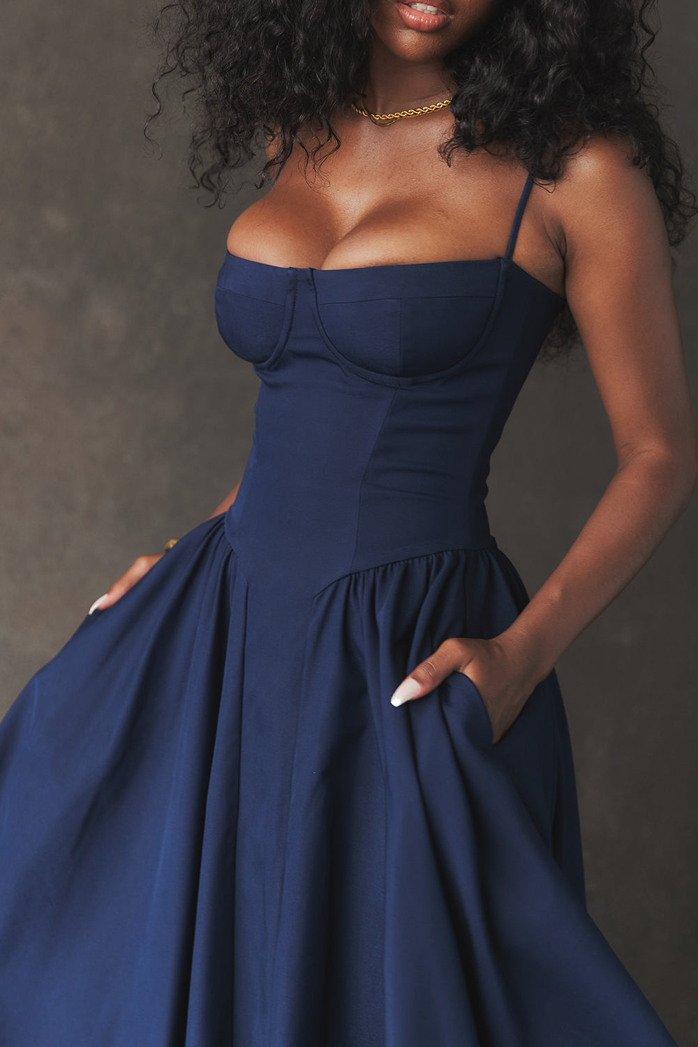 Vestido Midi Corset Taupe Azul