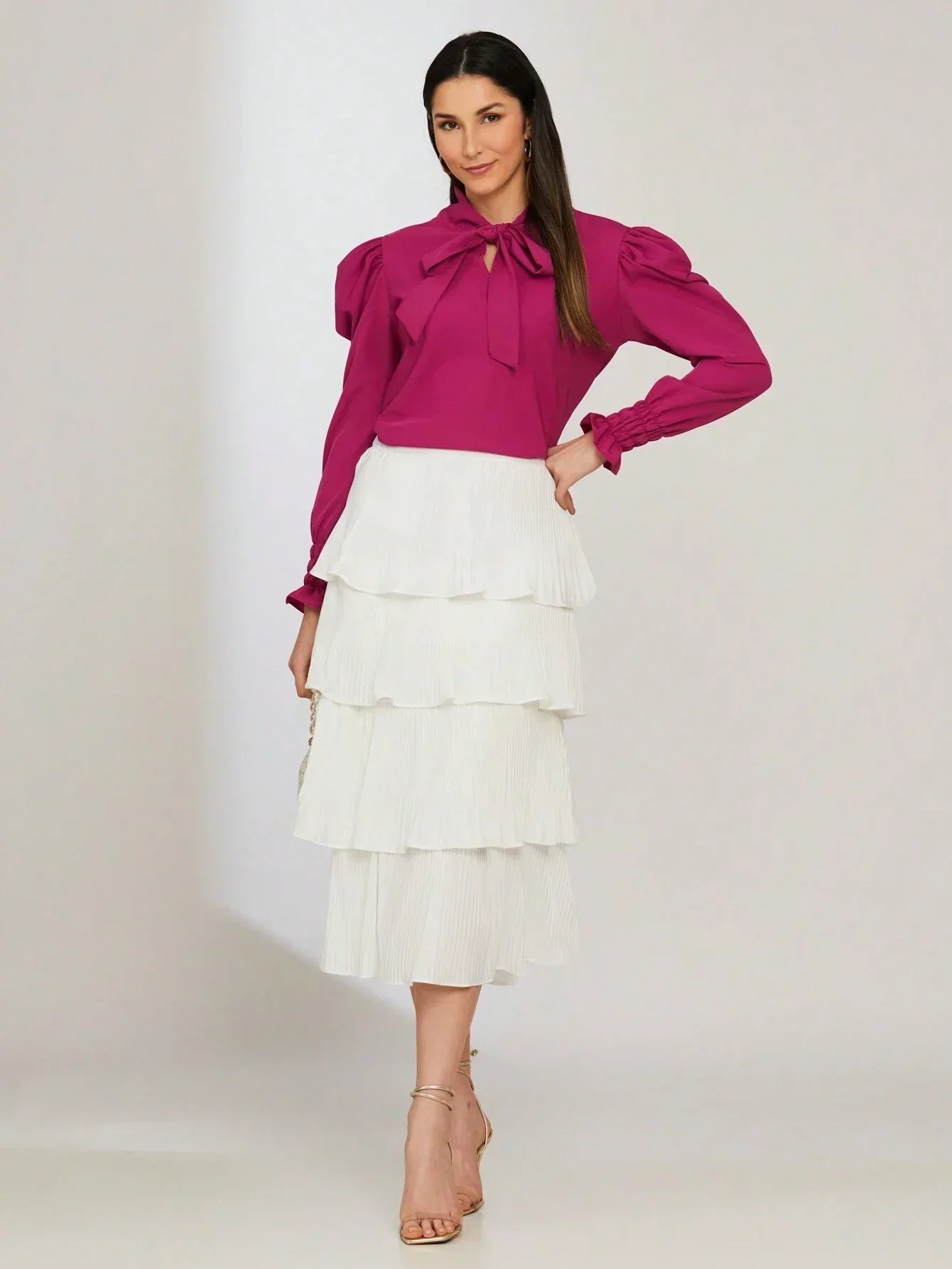 Saia Midi Plissada 4 Camadas Mariana